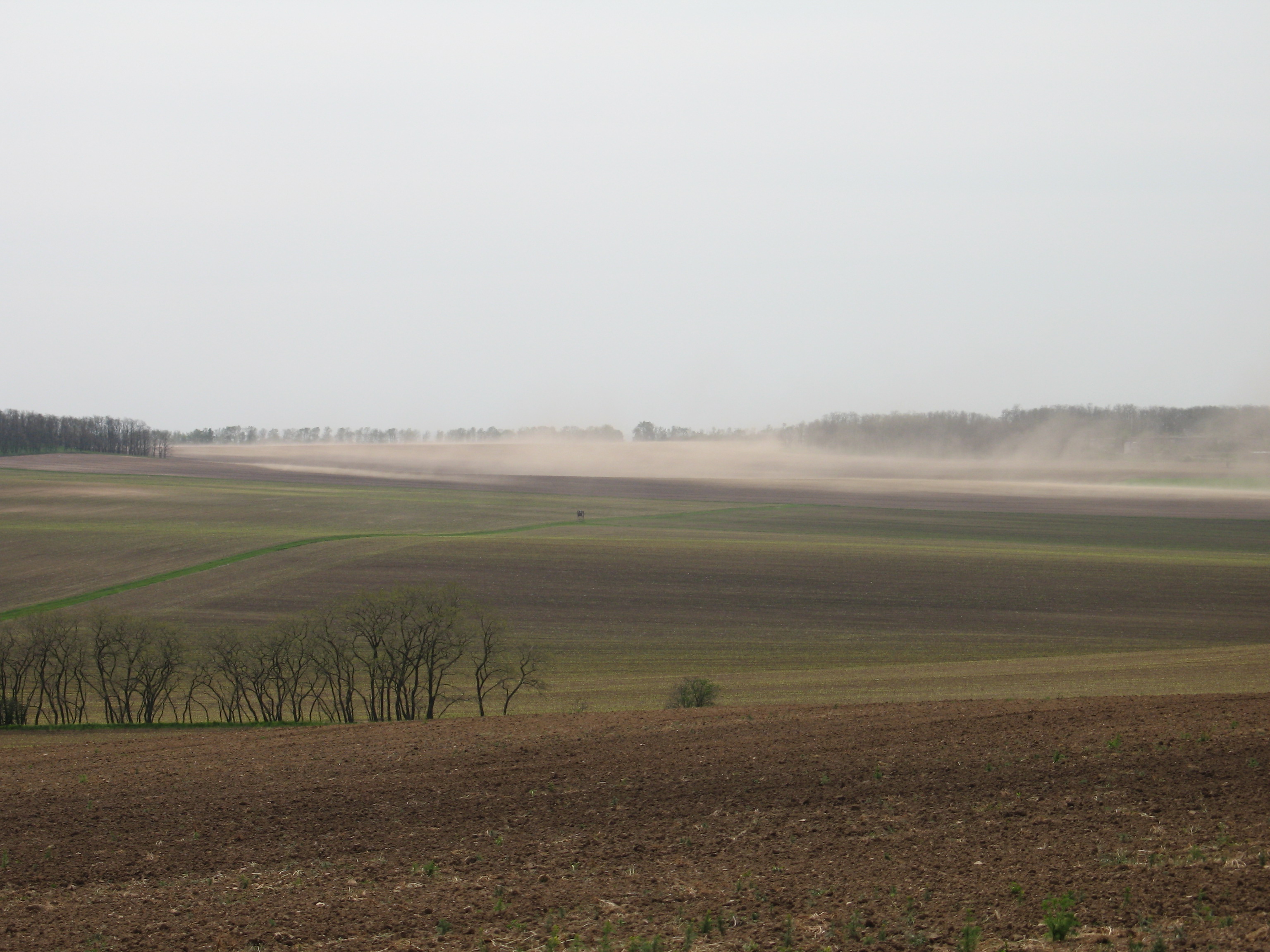 Větrná eroze je ve východní části vážným problémem. Foto Martin Škorpík